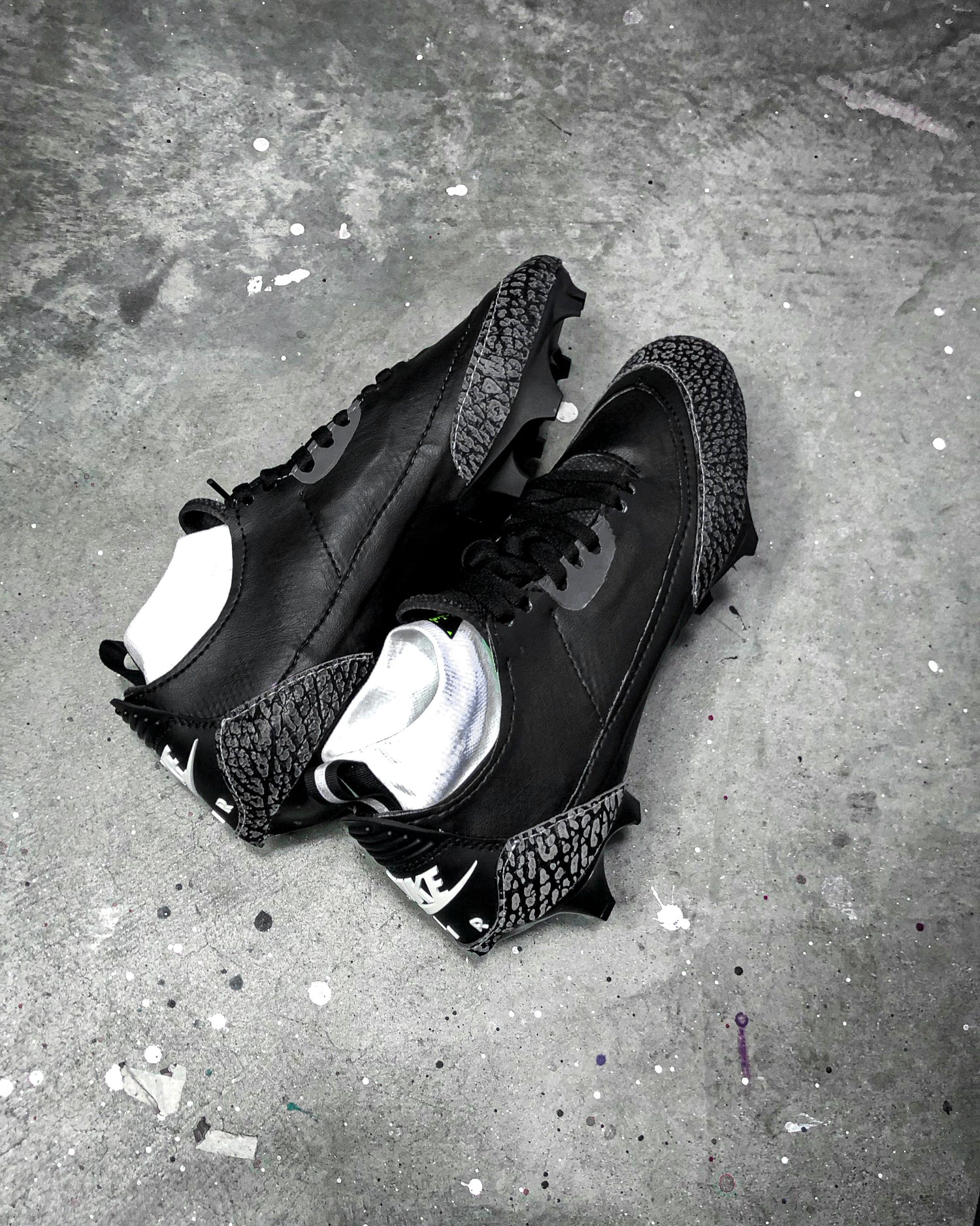 Other Cut & Sew Material Football Cleats (MESSAGE US BEFORE PURCHASING)